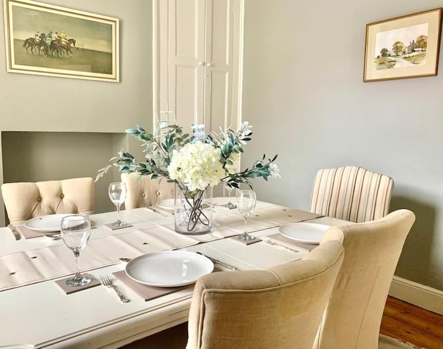Lovely 3 Bed House In The Heart Of Cheltenham Kültér fotó